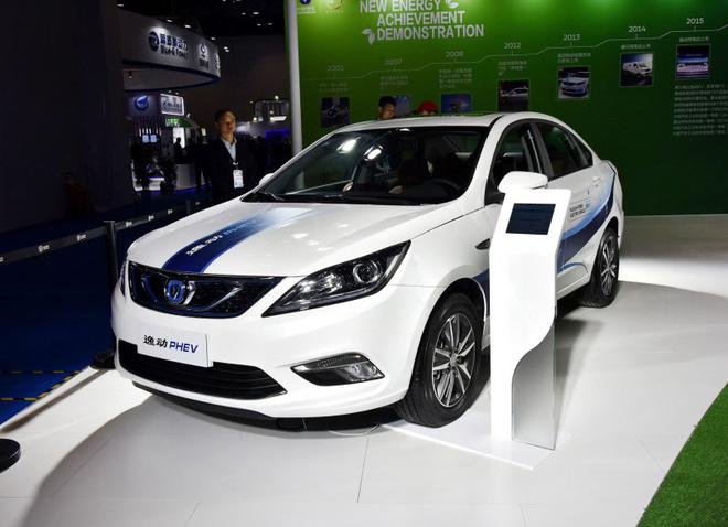 有优势也有短板 试驾吉利帝豪GL PHEV