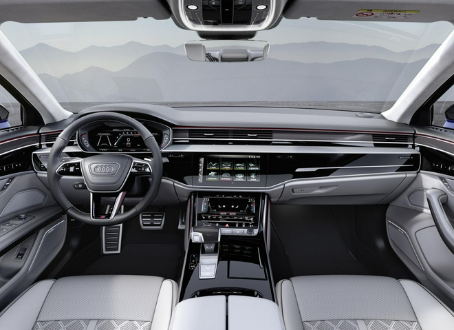 新增S-Line运动版 中期改款奥迪A8首发亮相