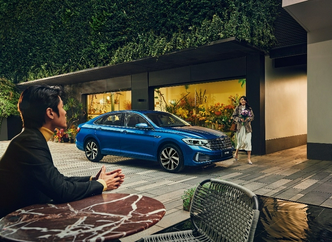 全新速腾拥有同级别车型最长尺寸，将为用户带来越级的舒适体验