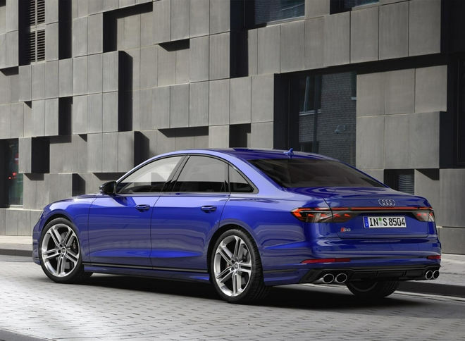 新增S-Line运动版 中期改款奥迪A8首发亮相