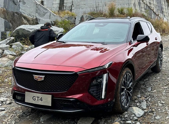 凯迪拉克GT4实车图曝光 定位轿跑SUV