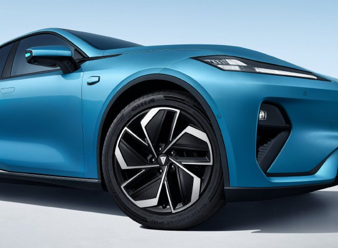 2026款深蓝L07上市 限时权益价13.59-15.59万元