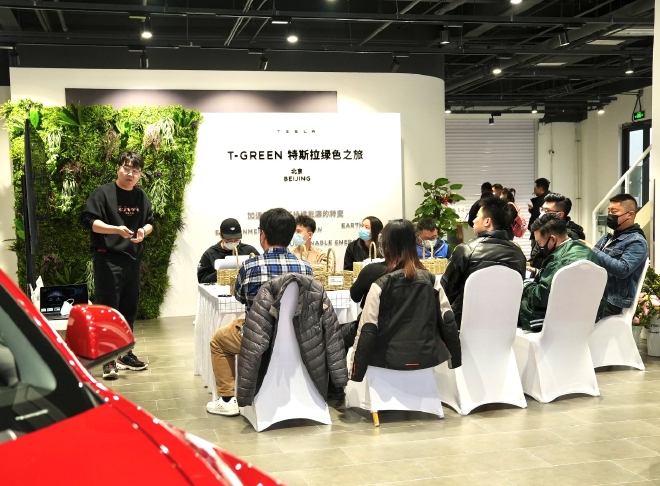 油价贵/不环保？特斯拉T-talk详解电动汽车绿色出行优势