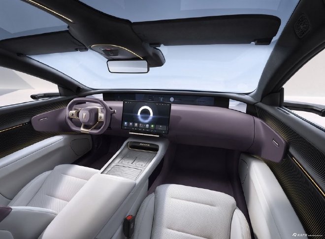 阿维塔12正式上市 售30.08-40.08万元