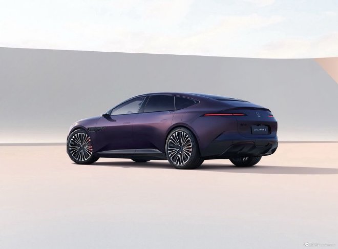 阿维塔12正式上市 售30.08-40.08万元