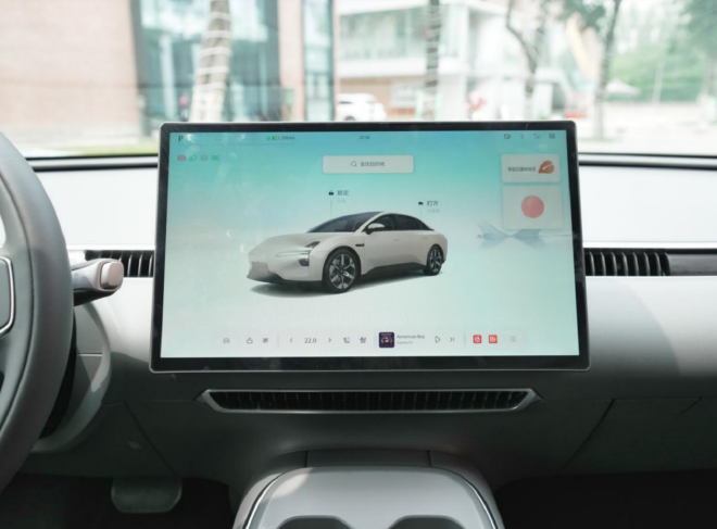 给年轻人的惊喜：小鹏MONA M03内饰体验