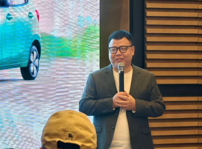 上汽通用五菱营销总监孙德兴