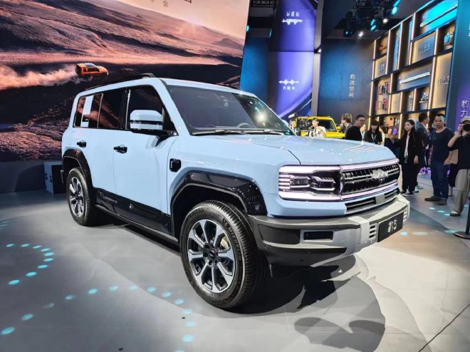 2023成都车展：30-40万元 方程豹豹5开启盲订