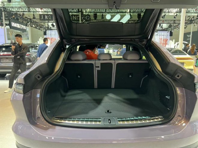 蔚来全新EC6 具备独占细分市场的能力