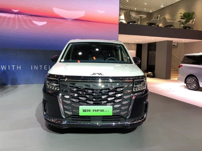 2023广州车展探馆：抢先体验瑞风RF8