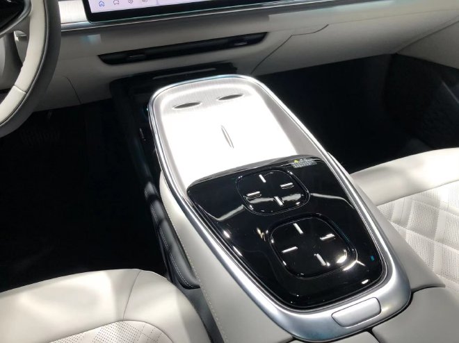 2023广州车展探馆：体验长安启源家族三款车型