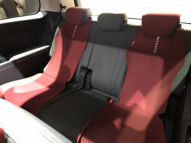 2023广州车展探馆：抢先体验瑞风RF8