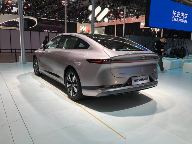 2023广州车展探馆：体验长安启源家族三款车型