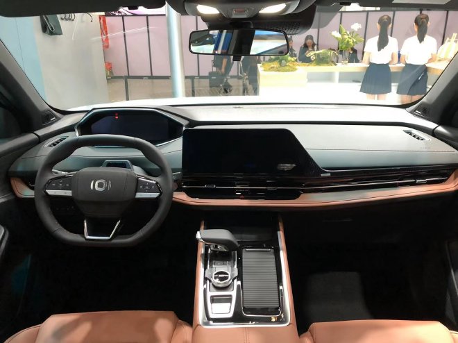 2023广州车展探馆：体验长安启源家族三款车型