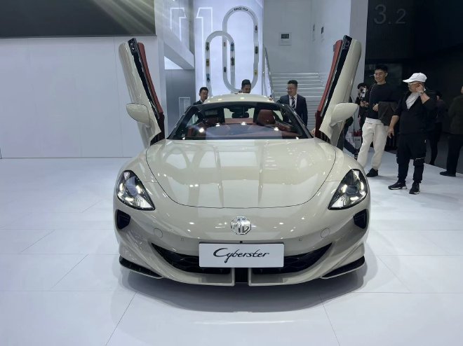 2023广州车展：MG6 X-LINE上市/MG Cyberster特别版亮相