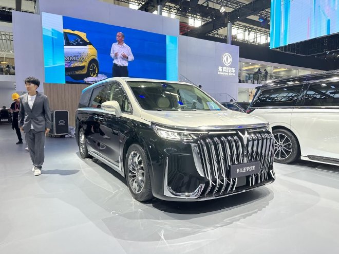 2024北京车展：岚图梦想家高定车型亮相