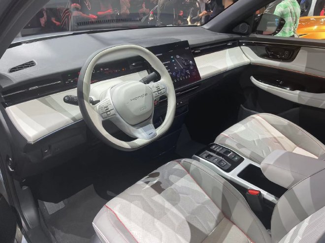 2024北京车展：本田e：NP2正式发售 e：NS2公布预售价格