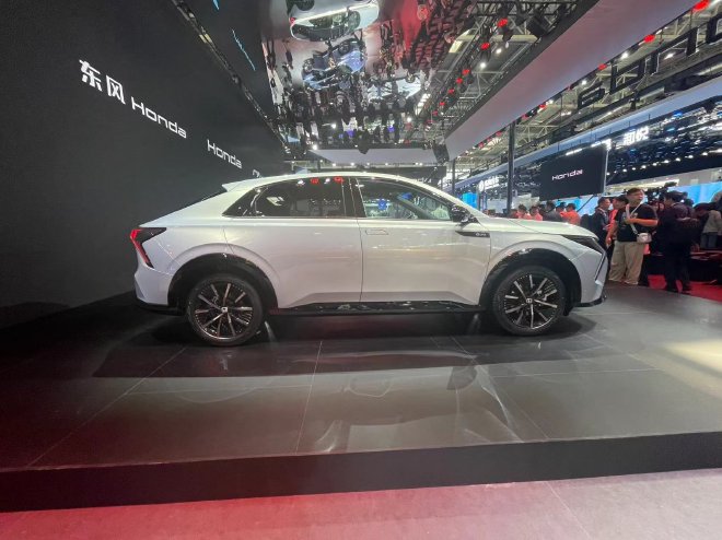 2024北京车展：本田e：NP2正式发售 e：NS2公布预售价格