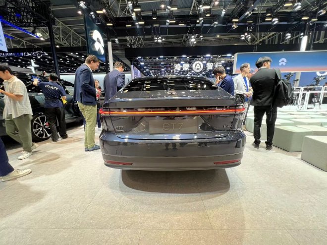 2024 Beijing Auto Show: The new Weilai ET7 is officially launched.