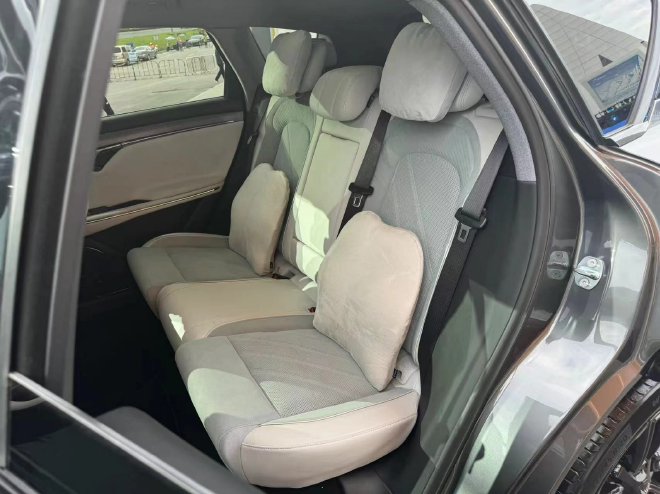 岚图FREE 318正式上市 售22.89-26.69万元