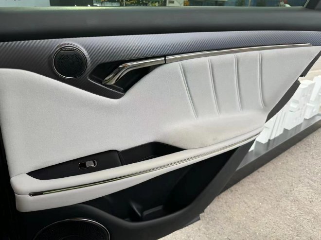 岚图FREE 318正式上市 售22.89-26.69万元