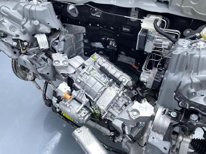 问界M9通过TOP Safety首次副驾驶侧双项安全测试