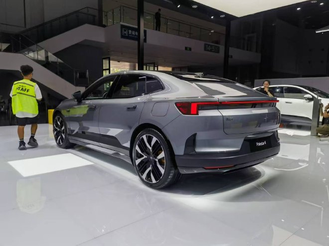 2024成都车展探馆：极星Polestar 4亮相