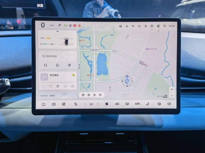 2024成都车展探馆：深蓝S05亮相