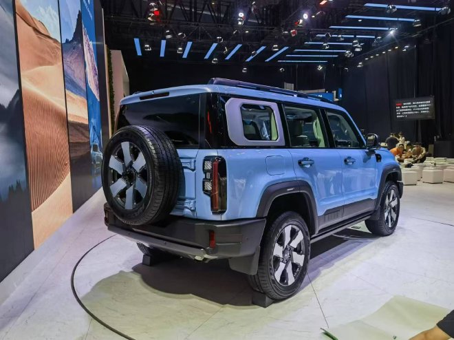 2024成都车展探馆：全新BJ40魔核电驱版