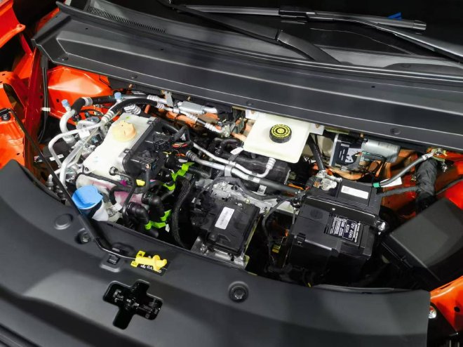 2024成都车展：第二代AION V激光雷达版上市