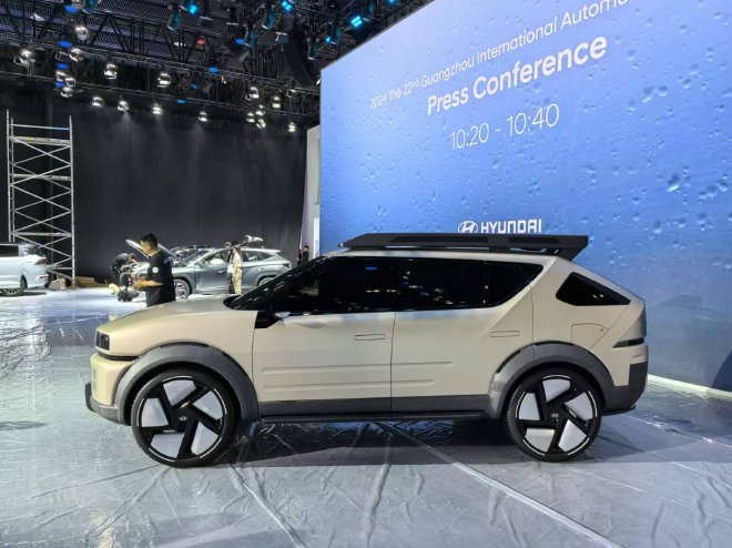 2024广州车展探馆：现代汽车氢燃料概念车INITIUM