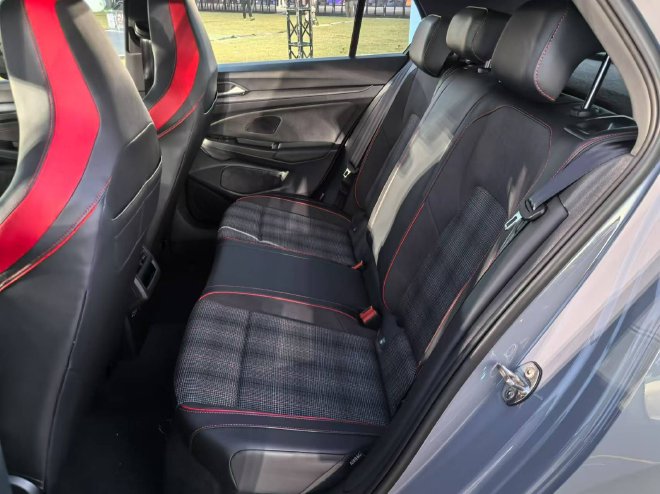 售价12.99-20.99万元 一汽-大众全新高尔夫上市