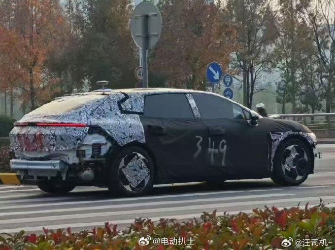 极氪2025年将推三款新车并发布新技术