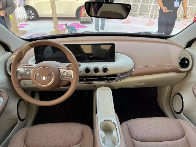 2025款五菱缤果5.68万起售 驾享升级 真正懂用户的出行好伙伴