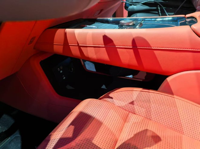 2025上海车展：领克900正式亮相