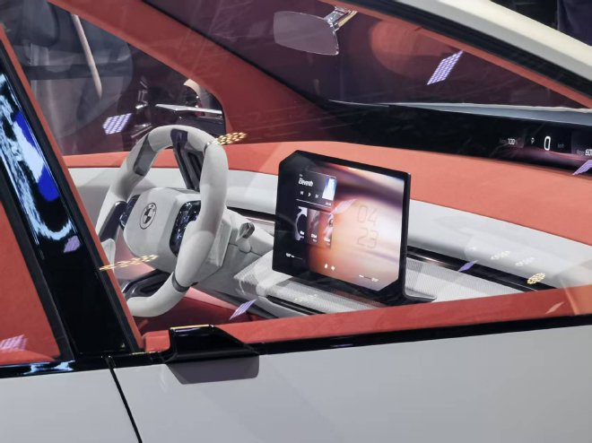 2025上海车展：宝马品牌多款新车集中亮相