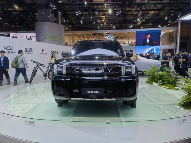 2025上海车展：奇瑞瑞虎9L概念车正式亮相