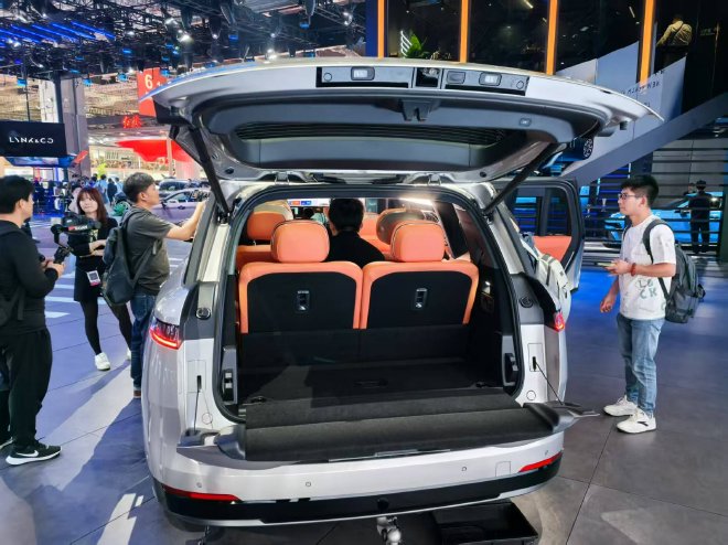 2025上海车展：领克900正式亮相