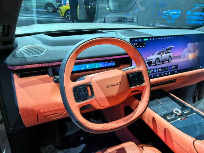 2025上海车展：领克900正式亮相