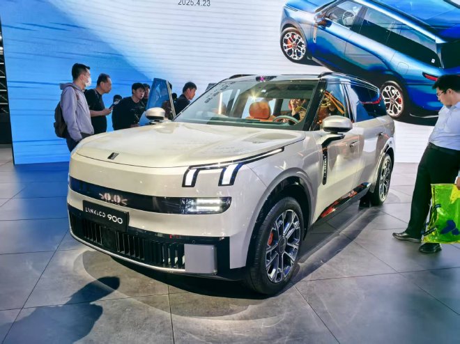 2025上海车展：领克900正式亮相