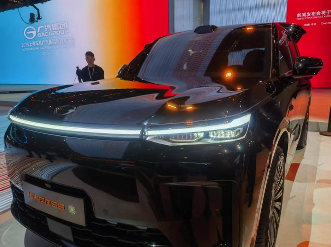 2025上海车展：传祺向往S9正式亮相