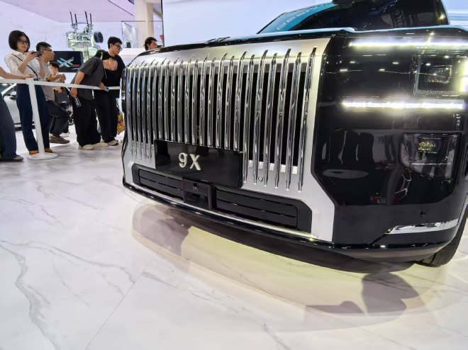 2025上海车展：极氪9X正式亮相