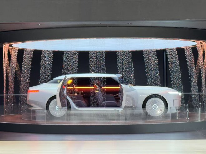 2025年上海车展：荣威品牌理念焕新