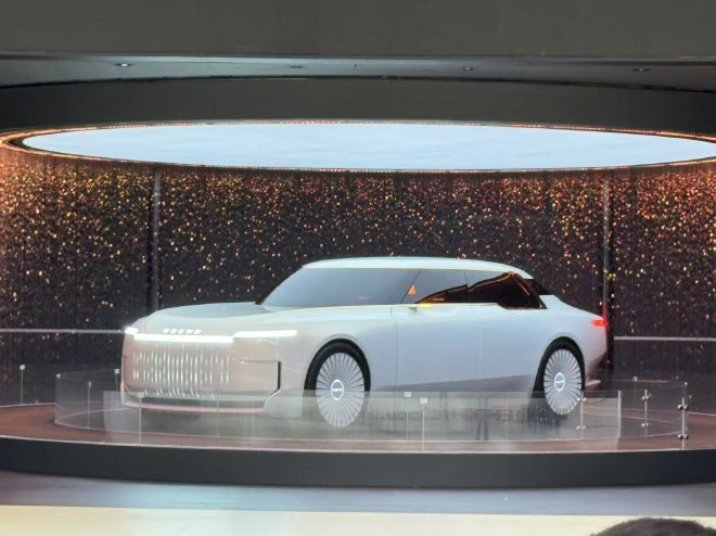 2025年上海车展：荣威品牌理念焕新