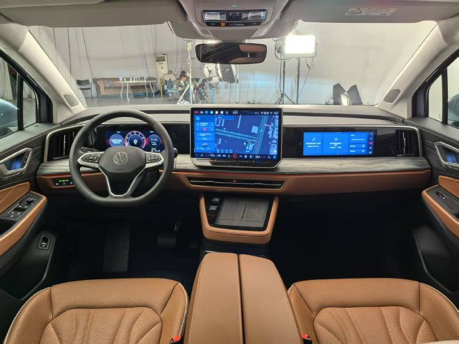 外观内饰再升级 静态体验一汽-大众全新揽境
