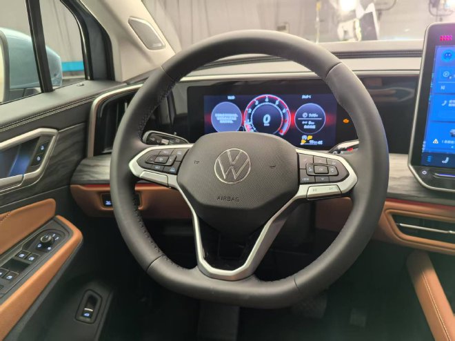 外观内饰再升级 静态体验一汽-大众全新揽境