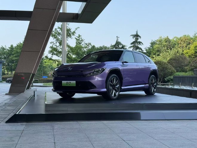 试驾广汽本田 P7：这台“机甲战士”把舒服和拉风玩明白了