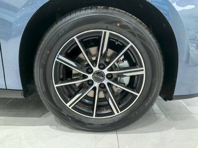 时尚潮品新选择 实拍比亚迪海豹06DM-i旅行版