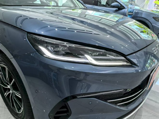 时尚潮品新选择 实拍比亚迪海豹06DM-i旅行版