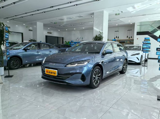 时尚潮品新选择 实拍比亚迪海豹06DM-i旅行版